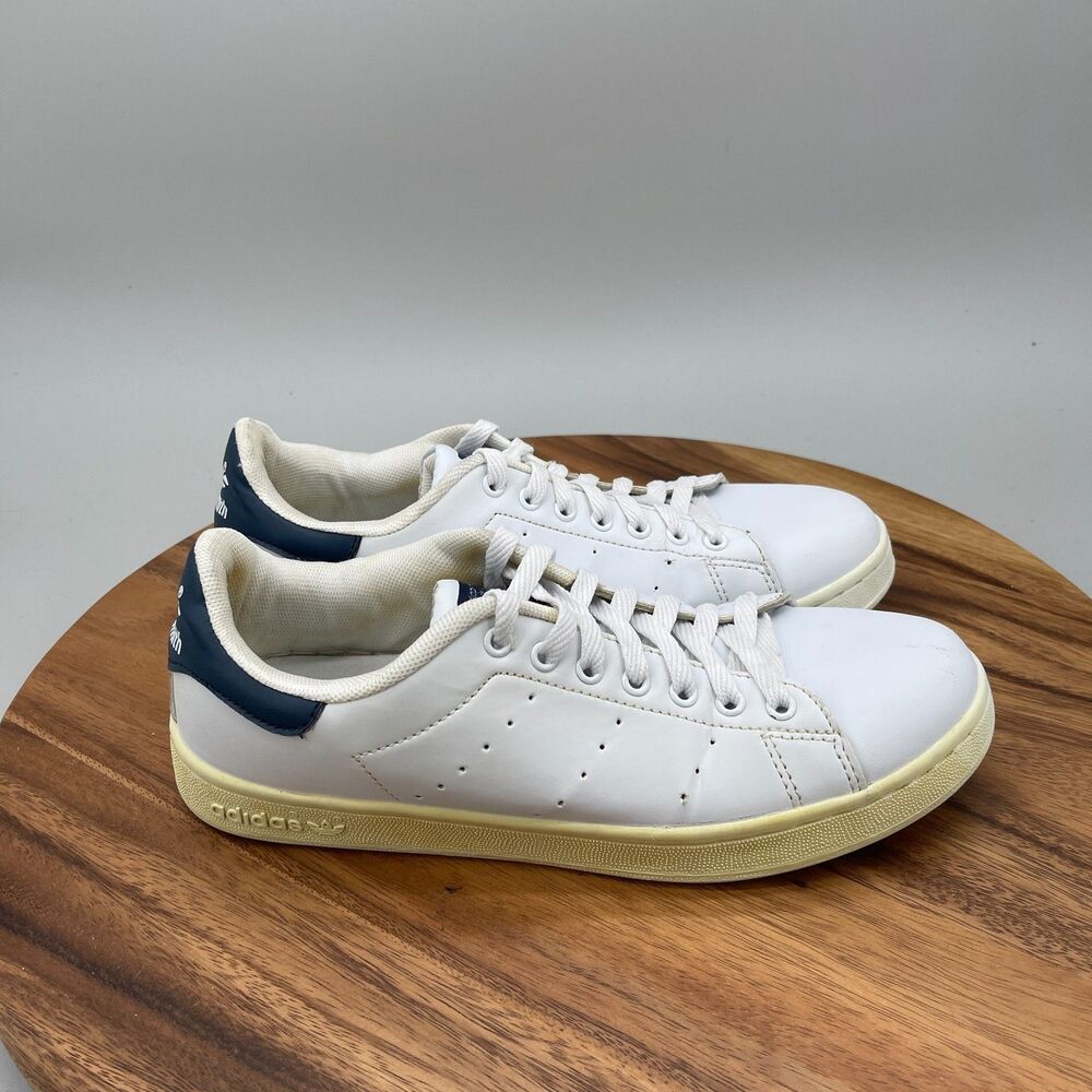 VTG Adidas Stan Smith Shoes Mens 9 White Leather Casual Comfort Walking Sneaker